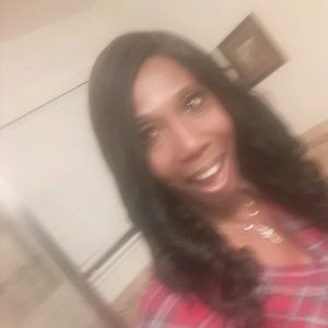 Meet your Posher, Phoebe